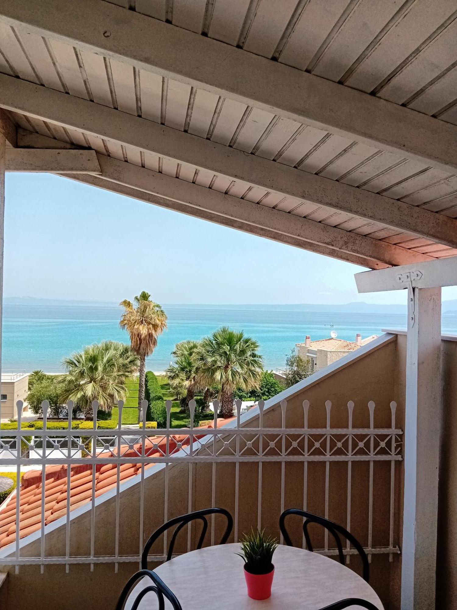 Golden Residence Family Resort Пефкохори Экстерьер фото